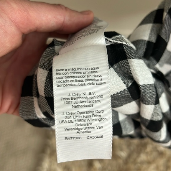 Madewell black-and-white checkered wrap skirt - Picture 8 of 10